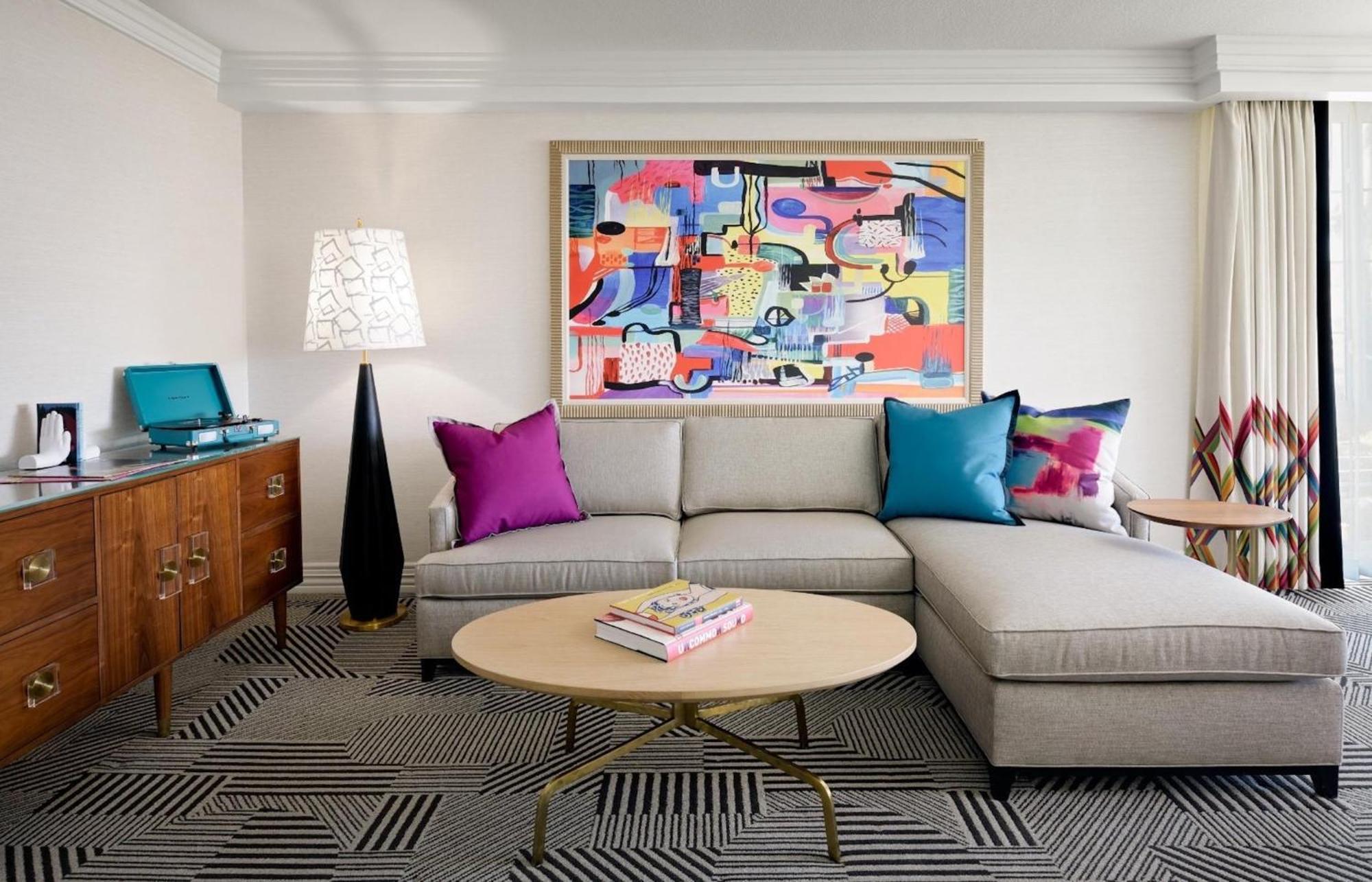 Le Parc At Melrose 4*