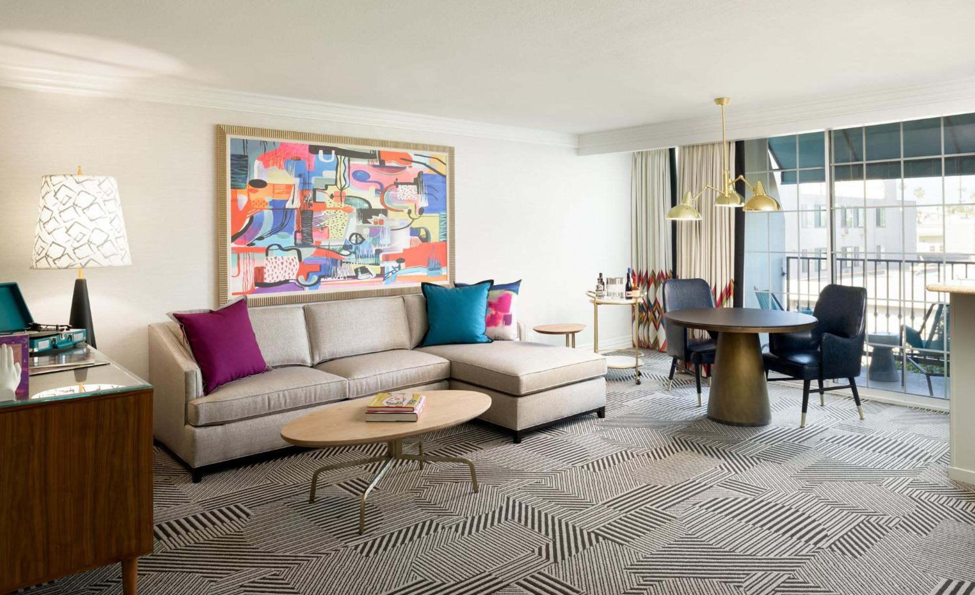 Le Parc At Melrose 4*