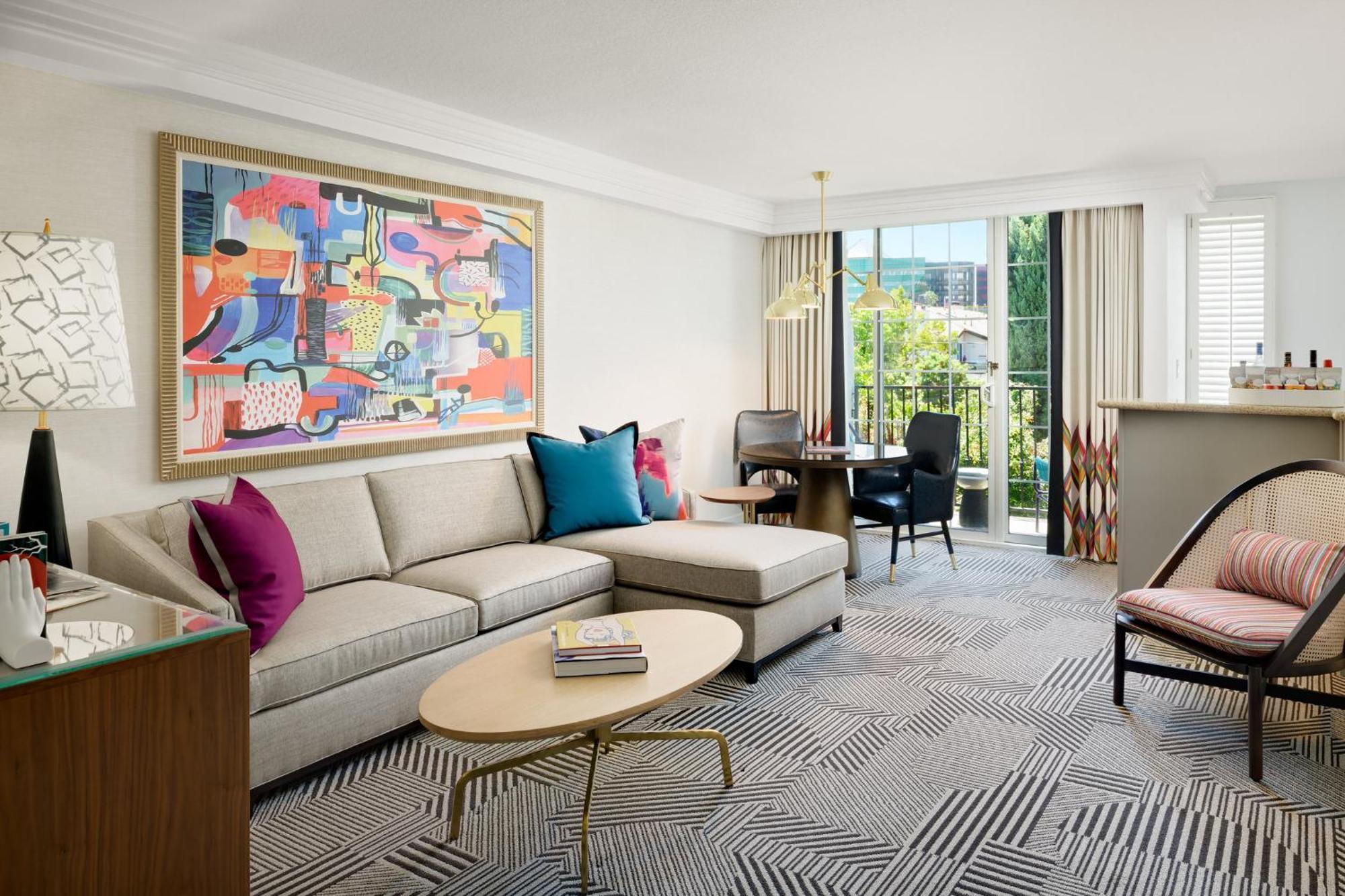 Le Parc At Melrose